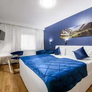 Hotel Rivoli ***